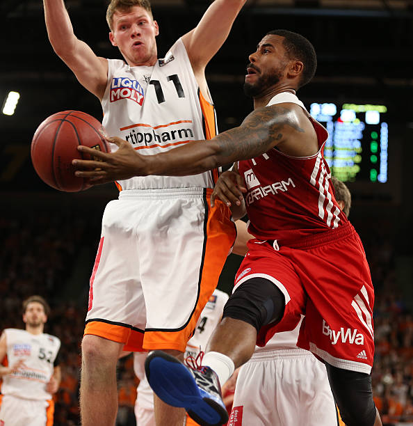 陷入停滞 陷入停滞